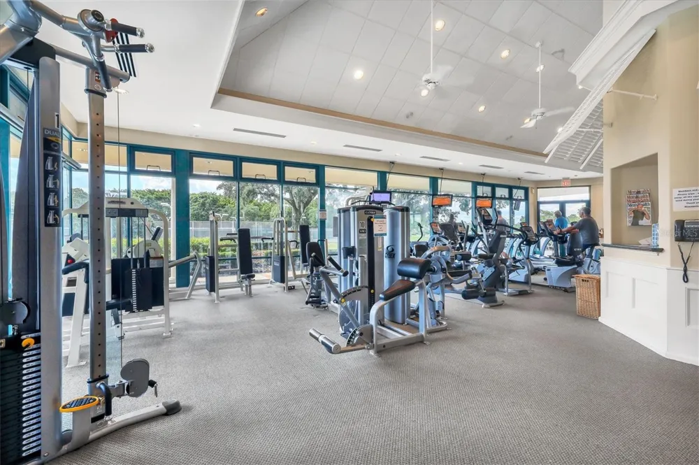 7825 WILTON CRESCENT CIRCLE Bradenton, FL 34201