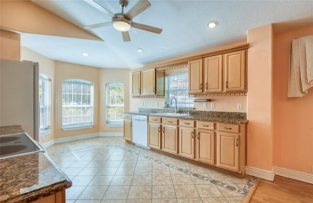 1150 OAKWOOD DRIVE Dunedin, FL 34698
