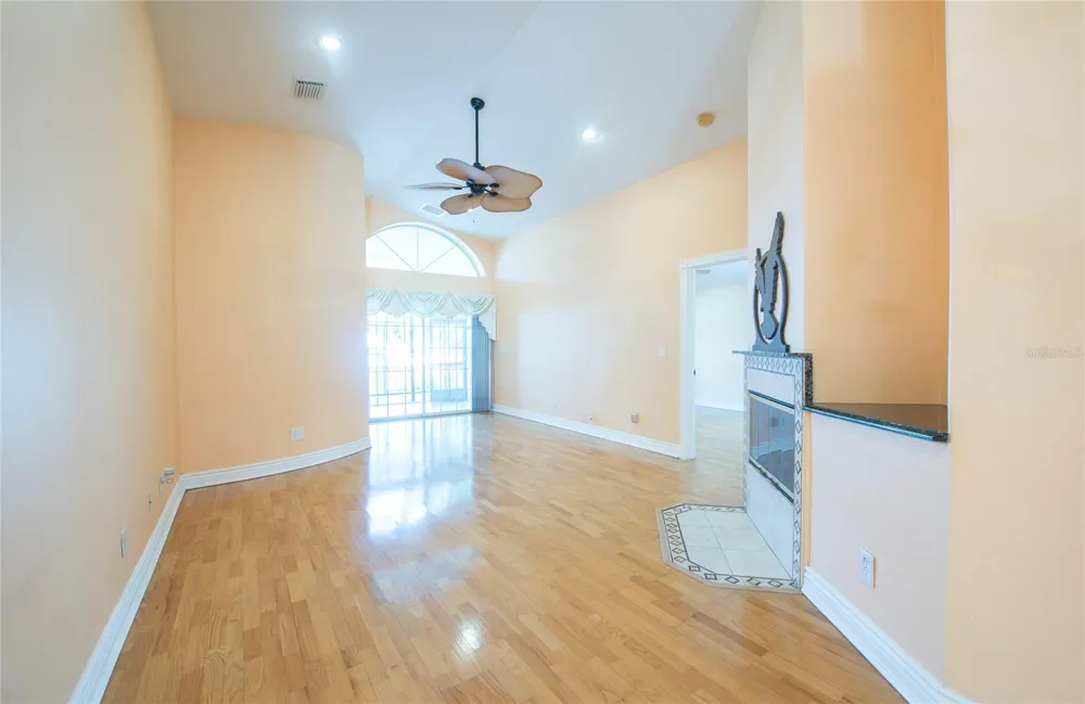1150 OAKWOOD DRIVE Dunedin, FL 34698