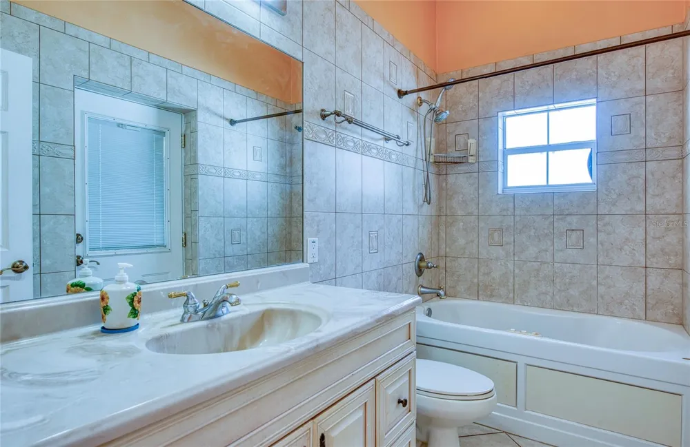 1150 OAKWOOD DRIVE Dunedin, FL 34698