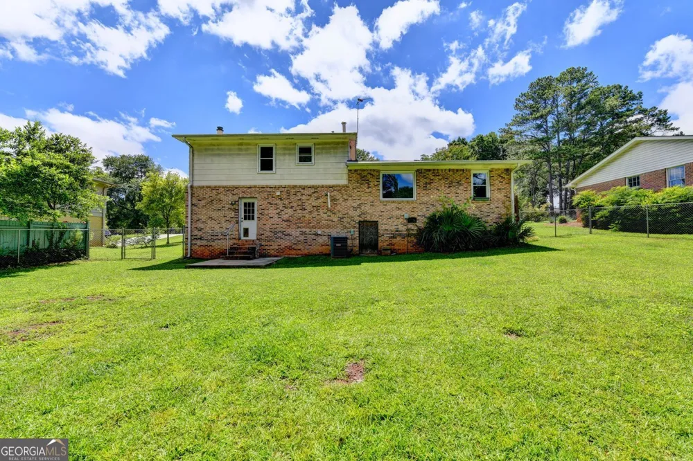 1577 Harbour Oaks RD Tucker, GA 30084