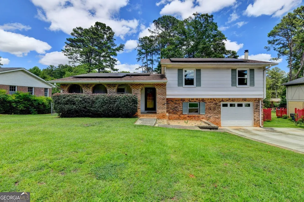 1577 Harbour Oaks RD Tucker, GA 30084