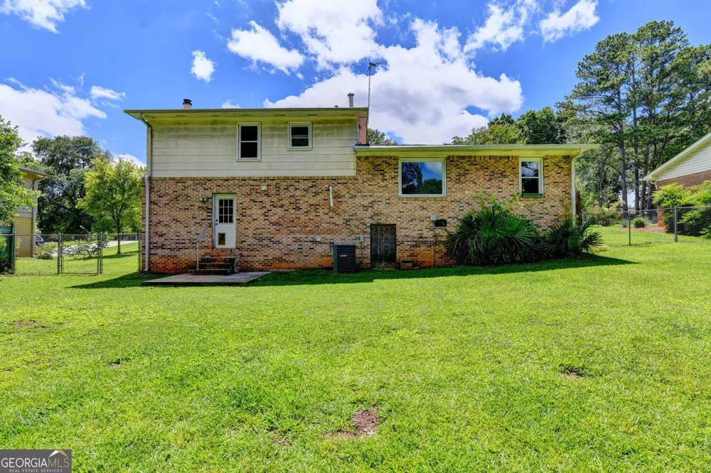 1577 Harbour Oaks RD Tucker, GA 30084