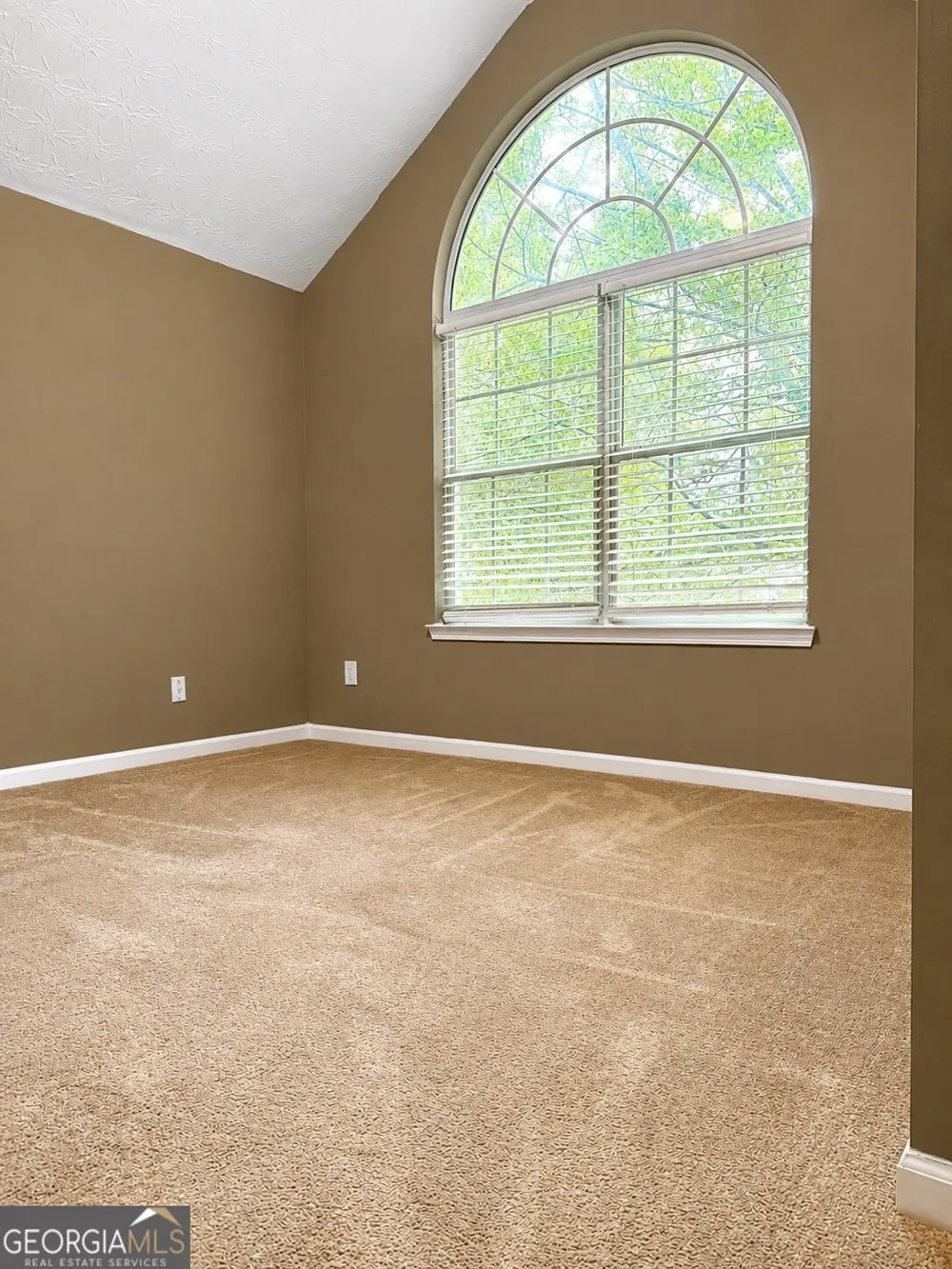 2628 Patriots RD Riverdale, GA 30296