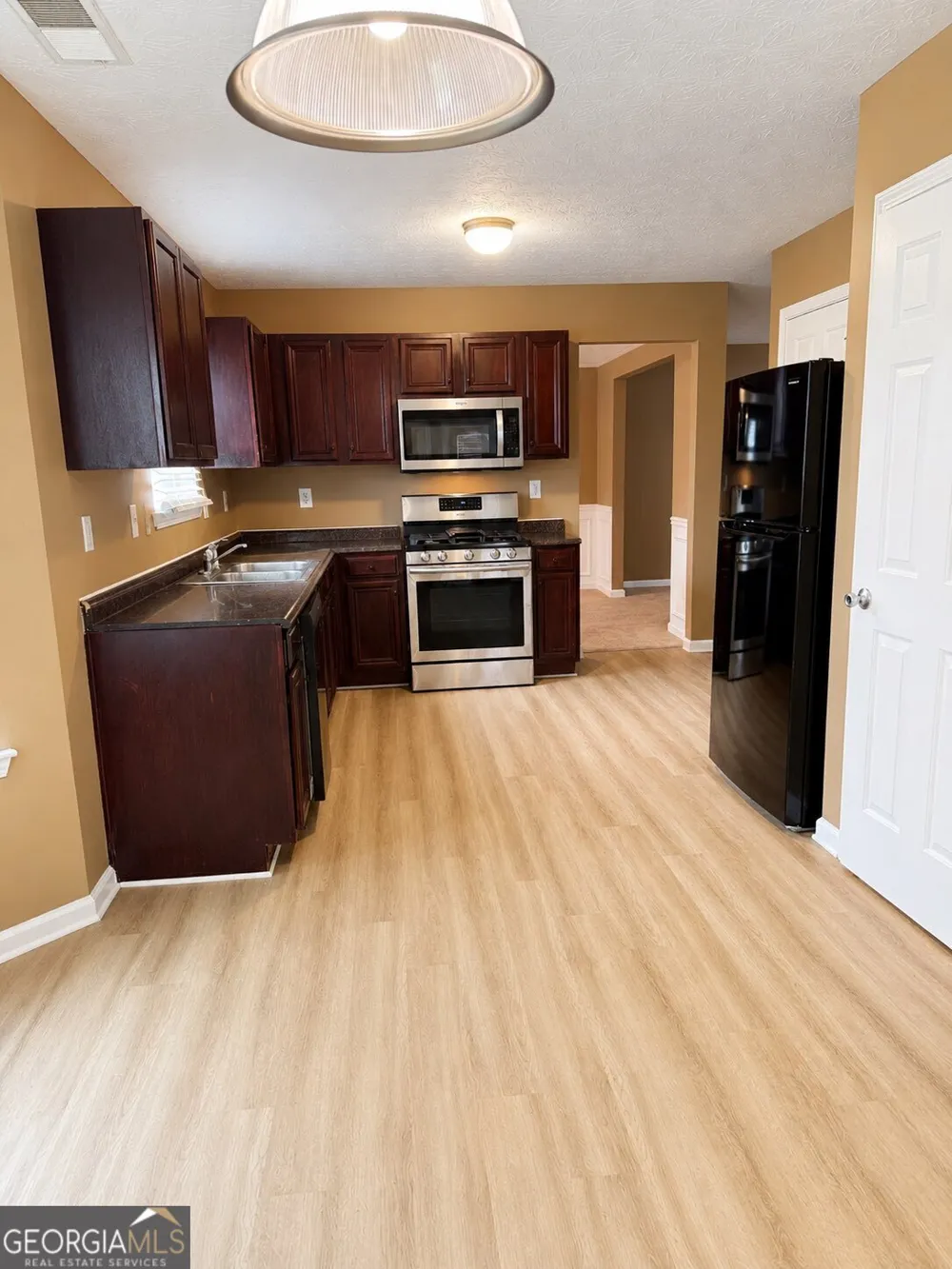 2628 Patriots RD Riverdale, GA 30296