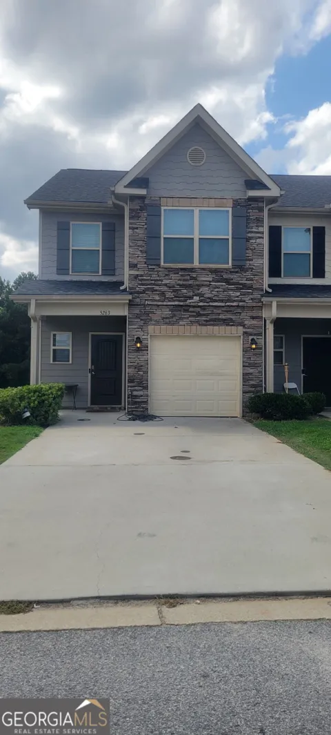 5263 Carrie DR