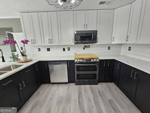 855 John CT