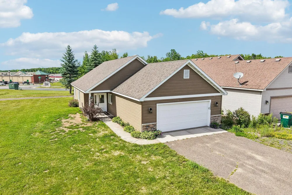 1303 Prairie Lane Saint Croix Falls, WI 54024