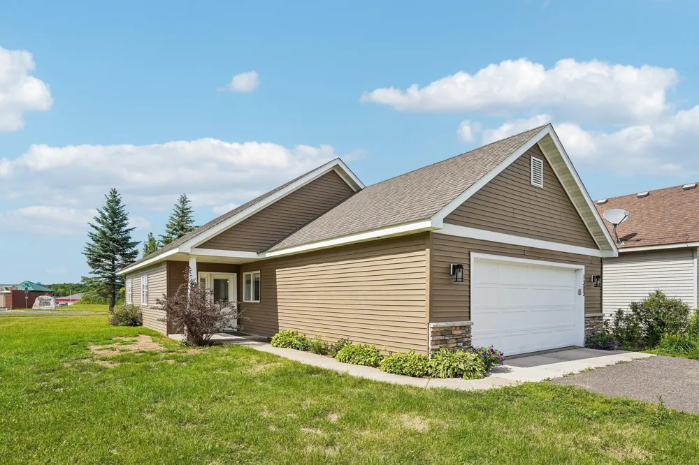 1303 Prairie Lane Saint Croix Falls, WI 54024