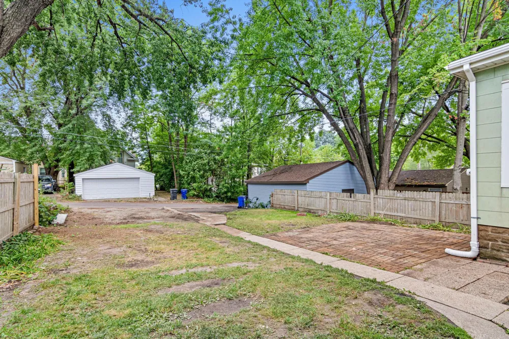 1070 Minnehaha Avenue E Saint Paul, MN 55106