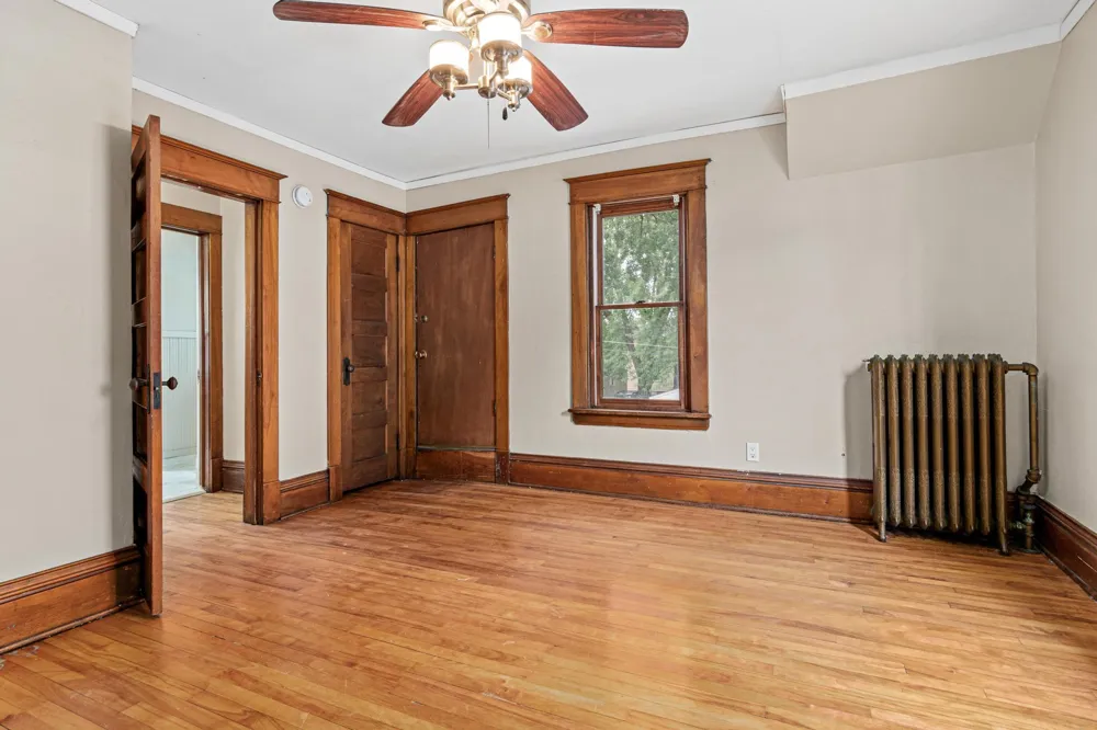 1070 Minnehaha Avenue E Saint Paul, MN 55106