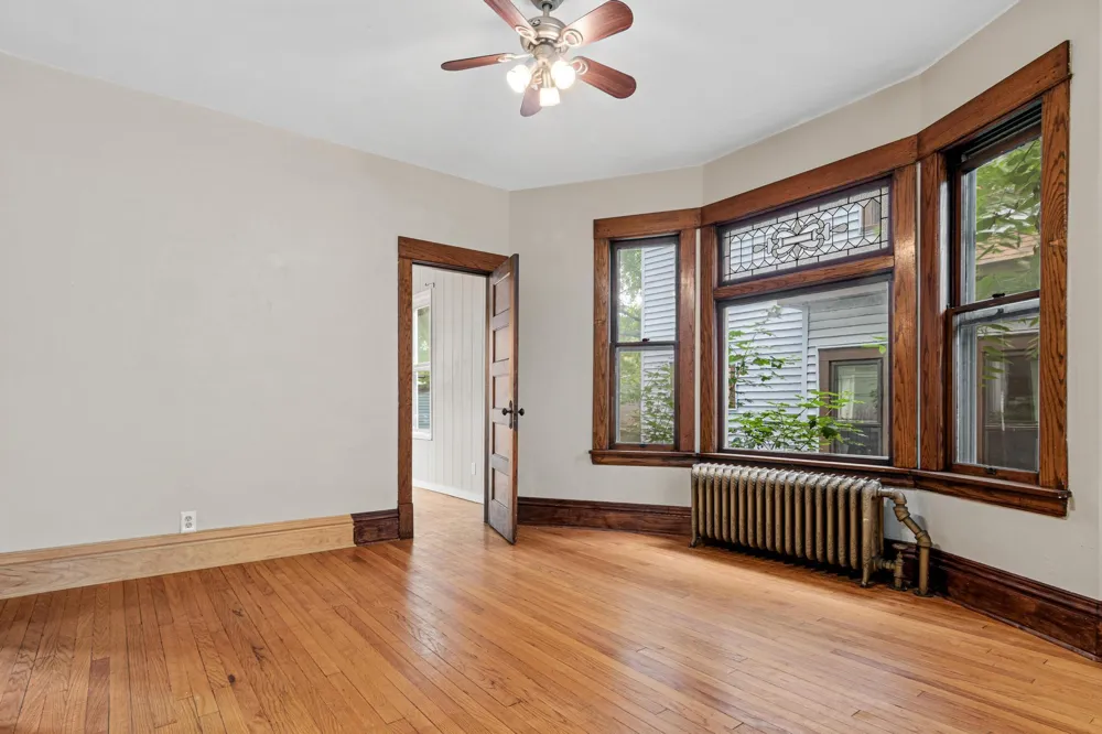 1070 Minnehaha Avenue E Saint Paul, MN 55106