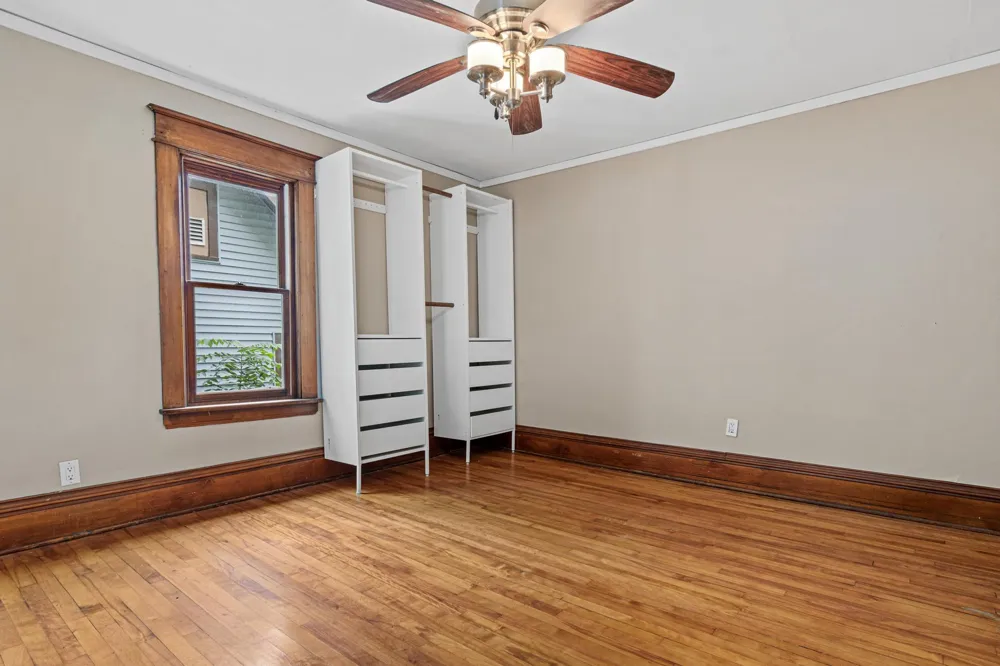 1070 Minnehaha Avenue E Saint Paul, MN 55106
