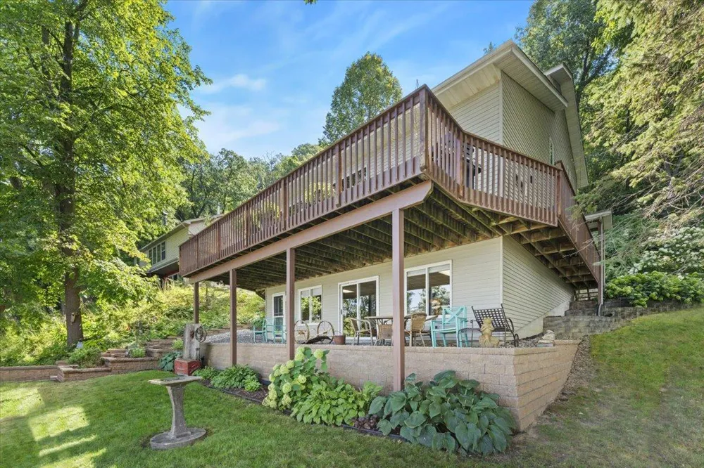 71024 246th Avenue Lake City, MN 55041