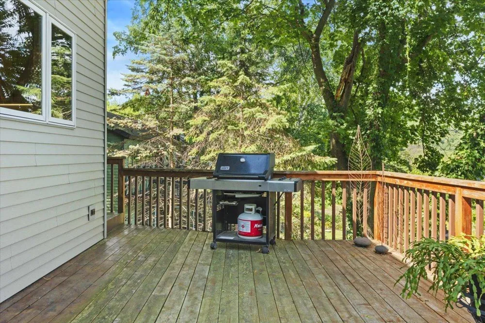 71024 246th Avenue Lake City, MN 55041