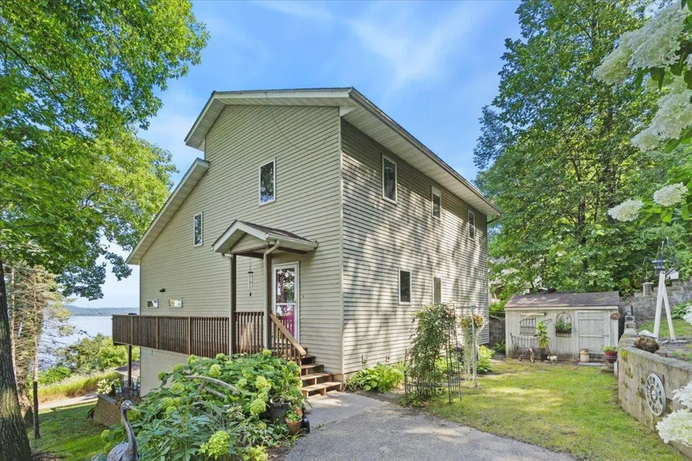 71024 246th Avenue Lake City, MN 55041