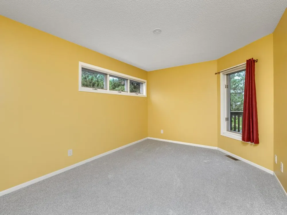 1381 Spencer Road W Saint Paul, MN 55108