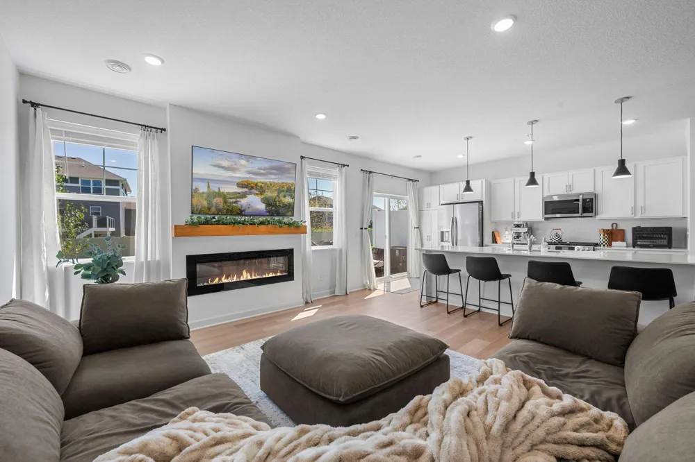 1515 Camden Court Shakopee, MN 55379