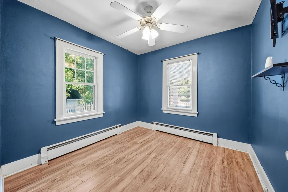 355 West Street Taylors Falls, MN 55084