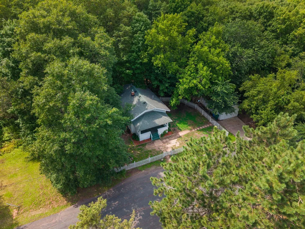 355 West Street Taylors Falls, MN 55084