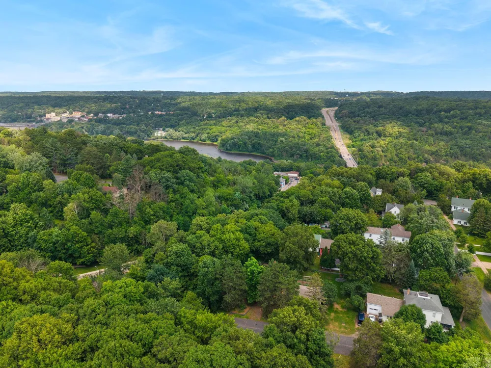 355 West Street Taylors Falls, MN 55084