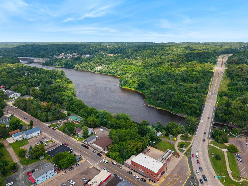 355 West Street Taylors Falls, MN 55084