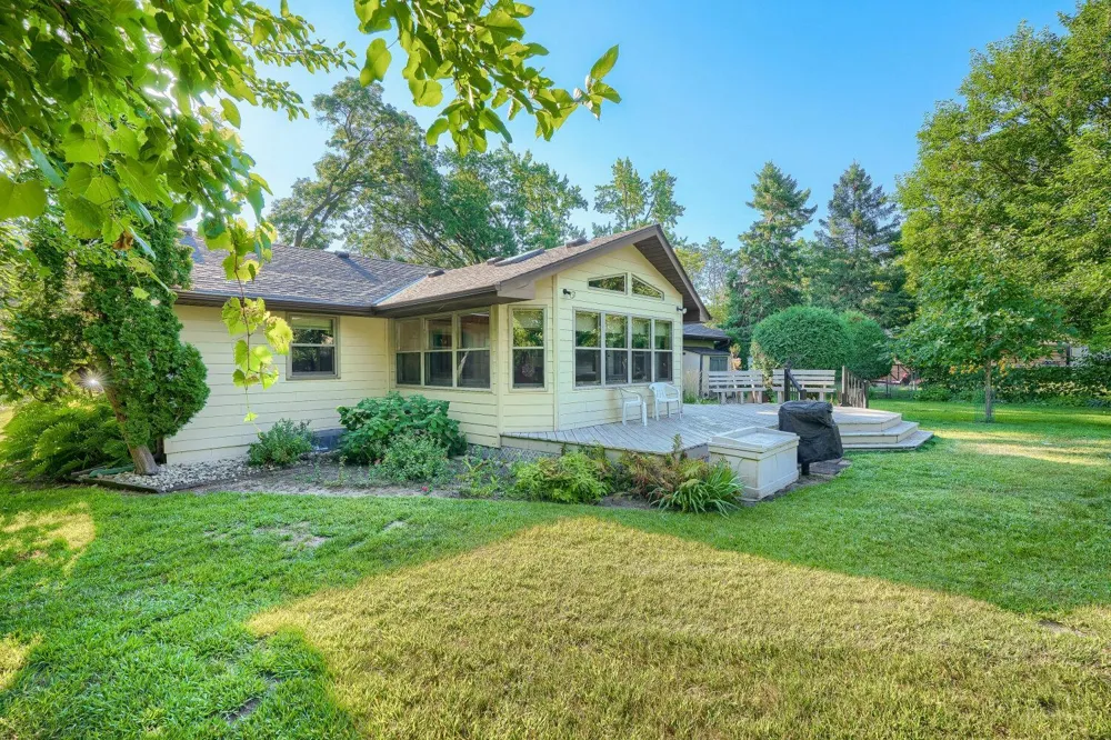 3681 Rustic Place Shoreview, MN 55126