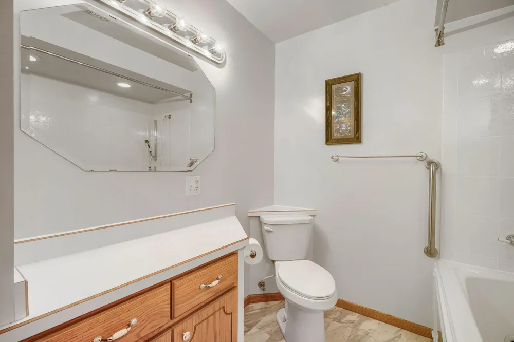 3681 Rustic Place Shoreview, MN 55126