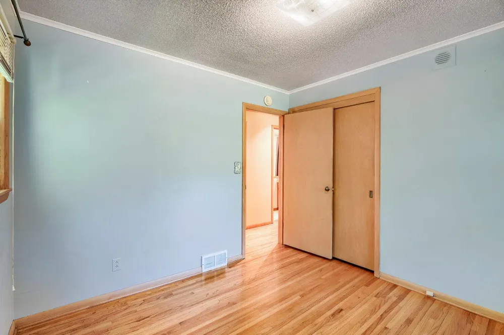3681 Rustic Place Shoreview, MN 55126