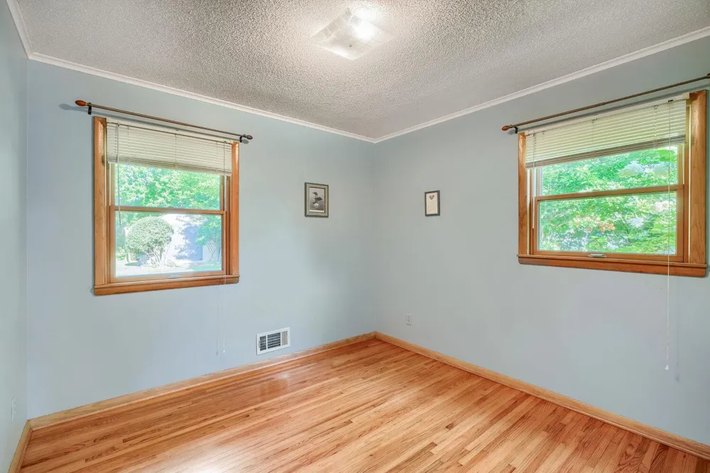 3681 Rustic Place Shoreview, MN 55126