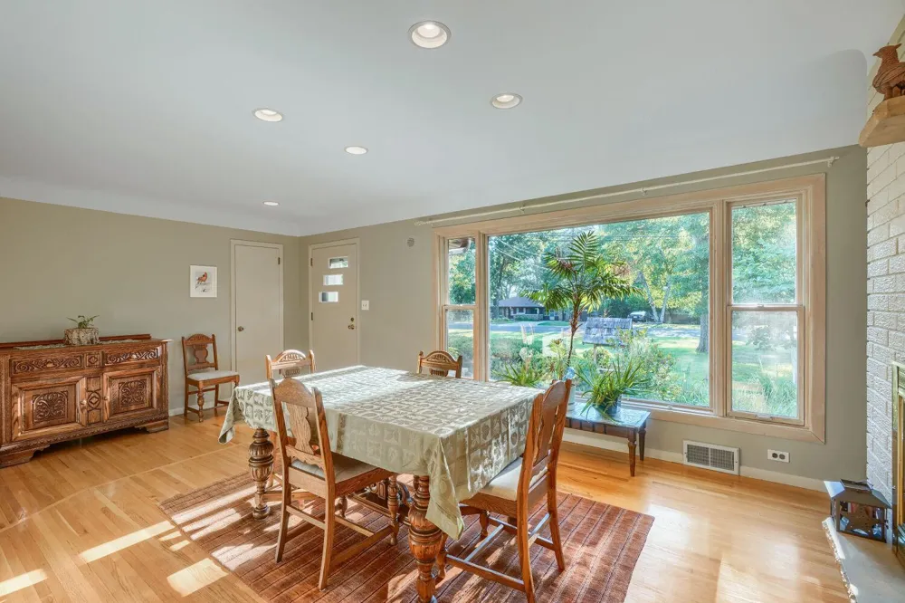 3681 Rustic Place Shoreview, MN 55126