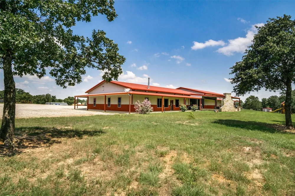 18345 Fm 920 Poolville, TX 76487