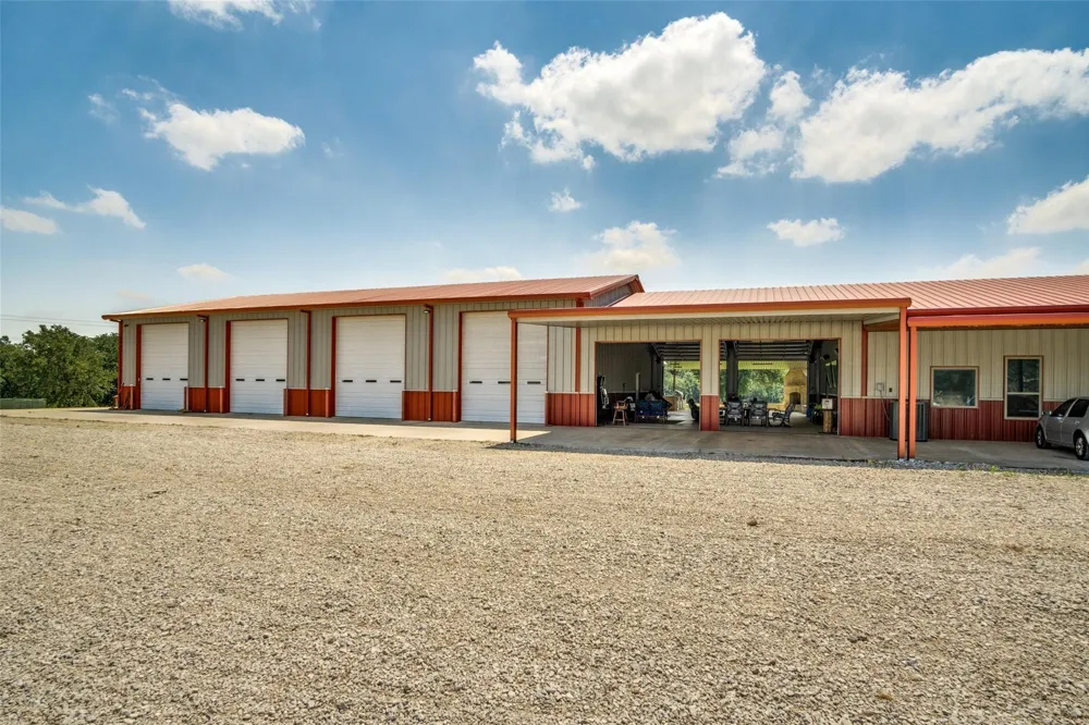 18345 Fm 920 Poolville, TX 76487