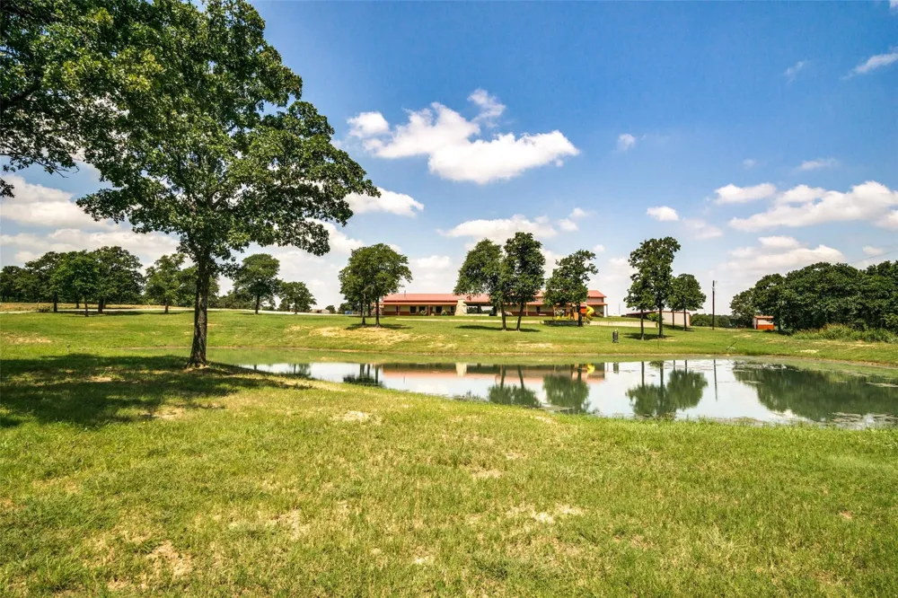 18345 Fm 920 Poolville, TX 76487