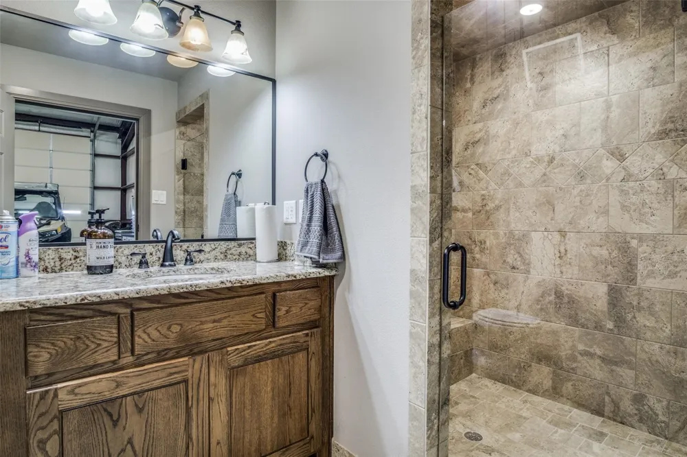 18345 Fm 920 Poolville, TX 76487
