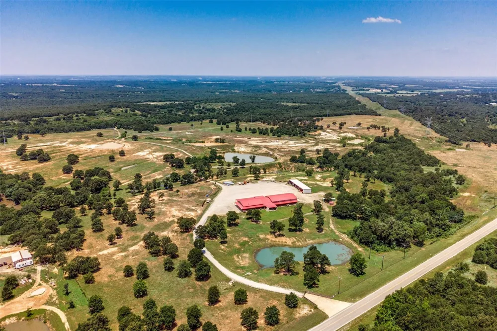 18345 Fm 920 Poolville, TX 76487