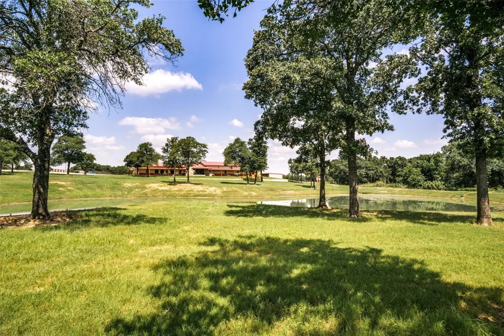 18345 Fm 920 Poolville, TX 76487