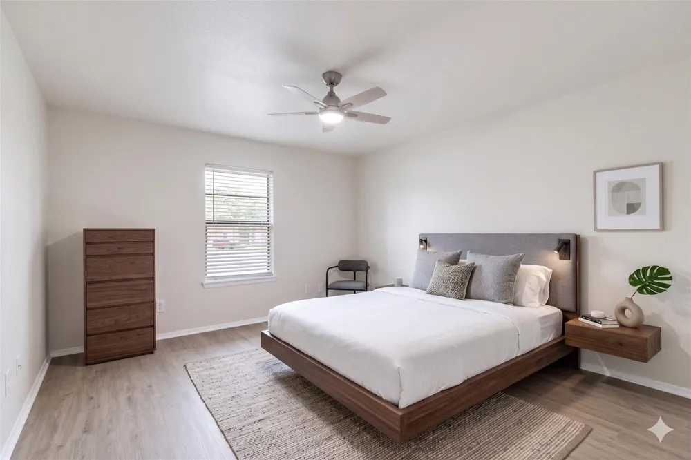 1610 Brown Trail Hurst, TX 76054