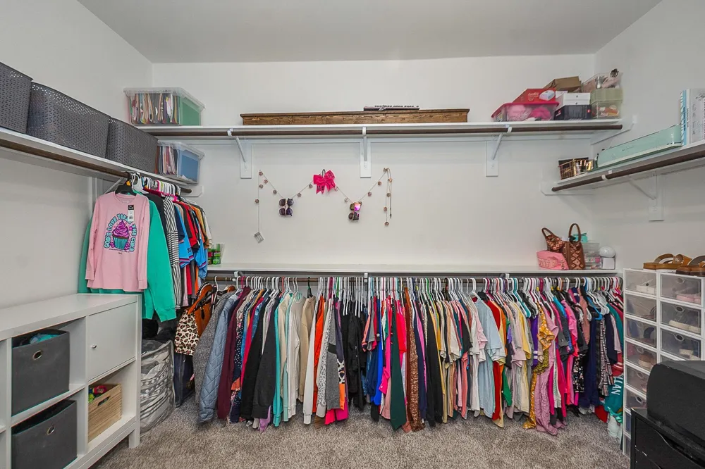 322 Wellshire Drive West Columbia, TX 77486
