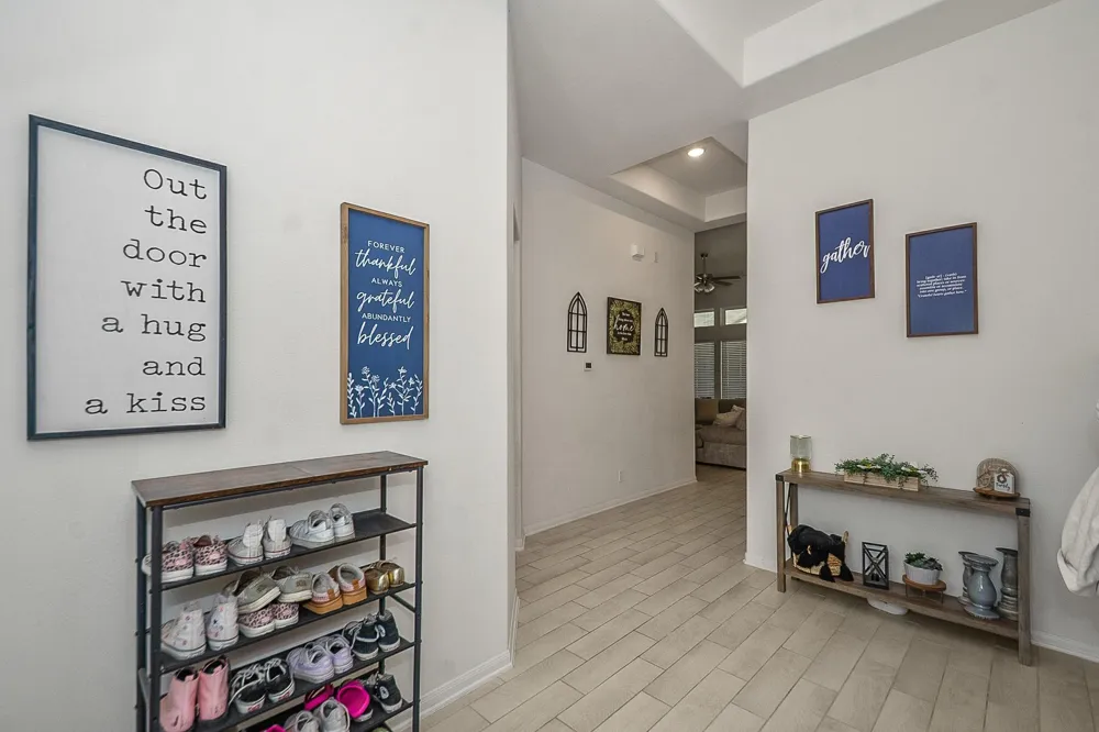 322 Wellshire Drive West Columbia, TX 77486