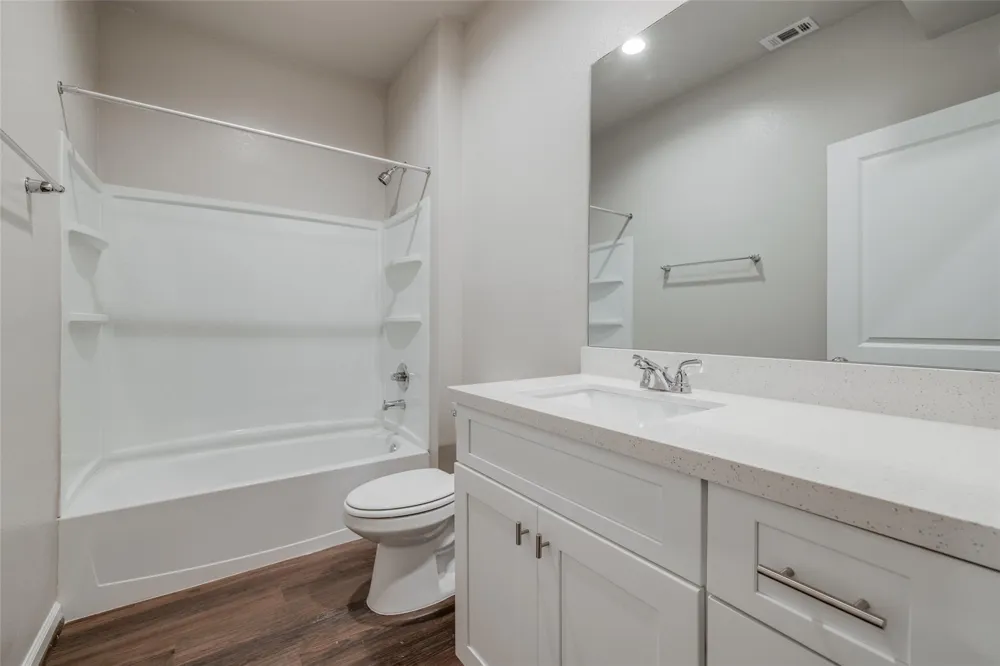 137 Park Place Circle #A Waller, TX 77484
