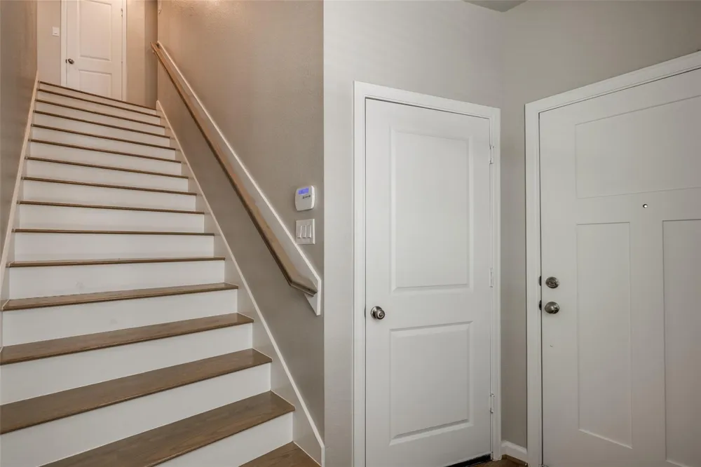 211 Park Place Circle #D Waller, TX 77484