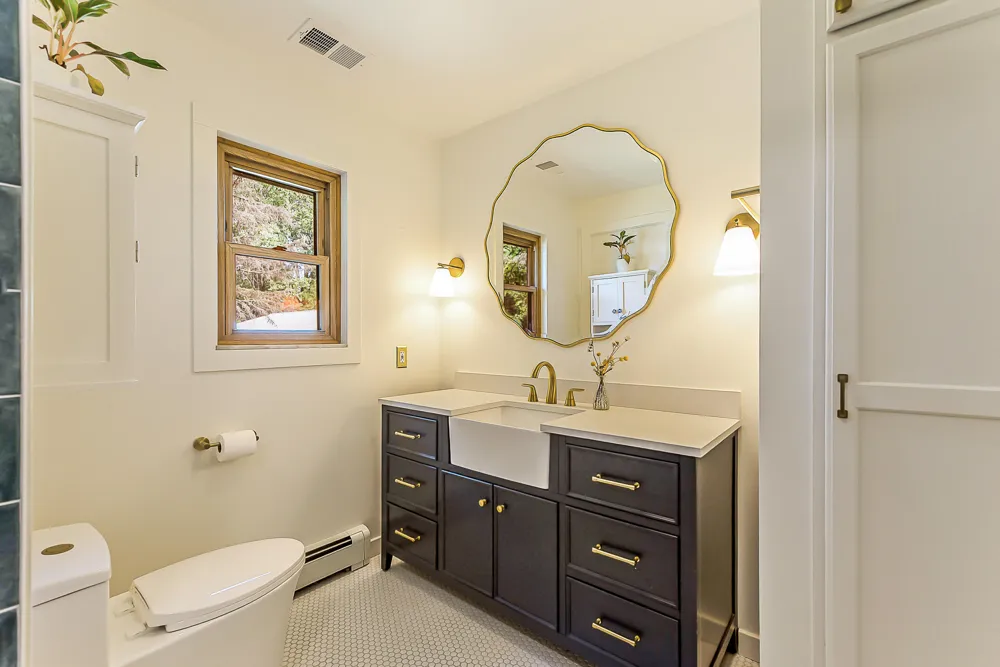 8452 Huron River Drive Dexter, MI 48130