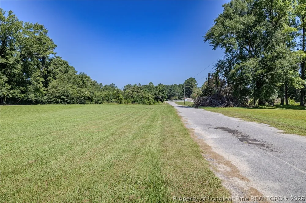 602 E Gertrude Street Fairmont, NC 28340