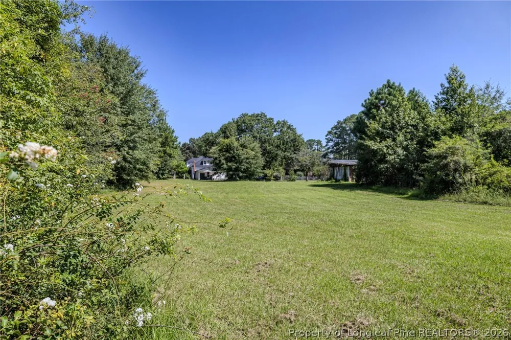 602 E Gertrude Street Fairmont, NC 28340