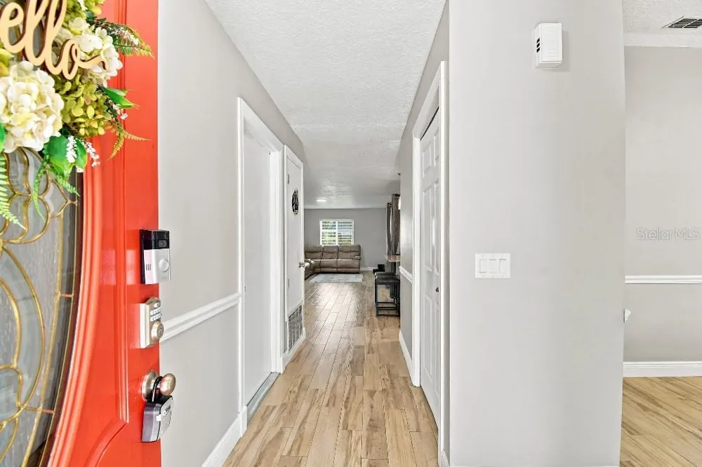1660 GLADIOLAS DRIVE Winter Park, FL 32792