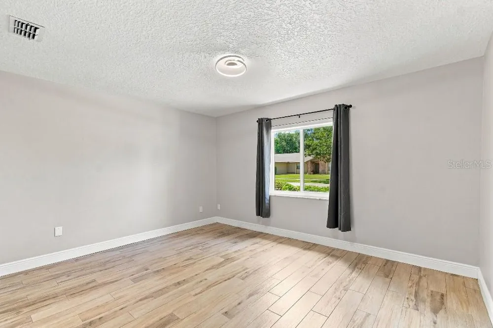 1660 GLADIOLAS DRIVE Winter Park, FL 32792