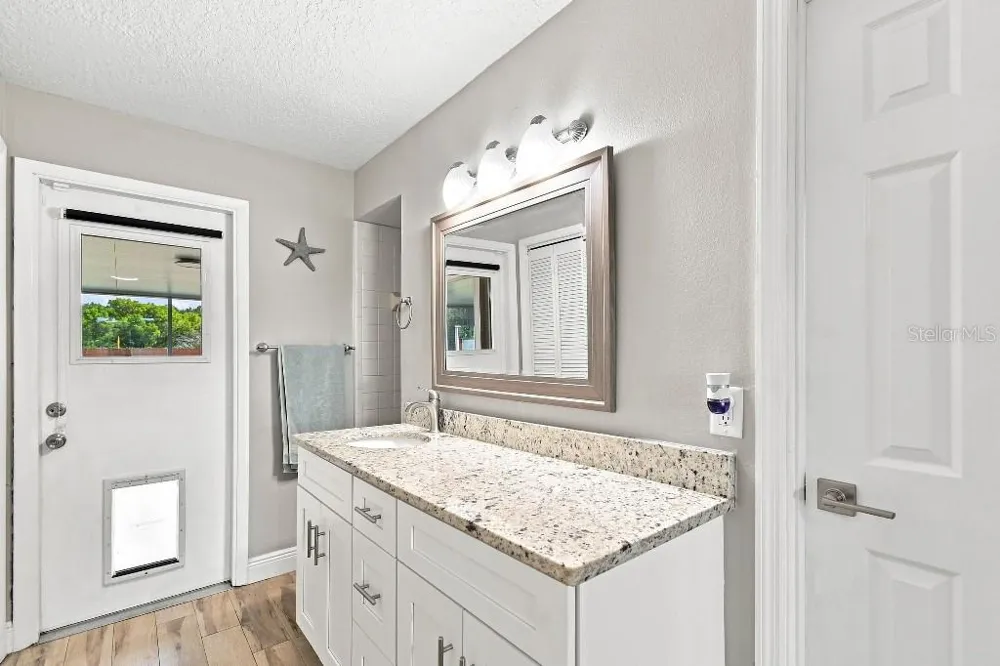 1660 GLADIOLAS DRIVE Winter Park, FL 32792