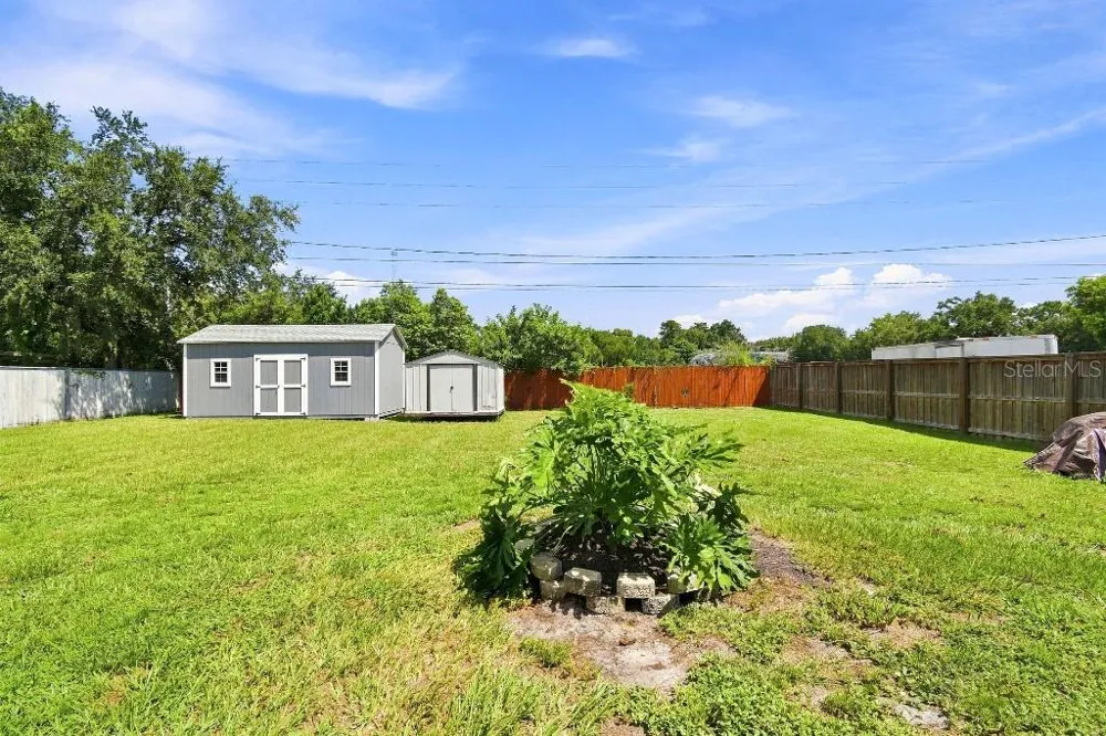 1660 GLADIOLAS DRIVE Winter Park, FL 32792