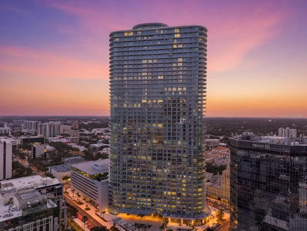 400 CENTRAL AVENUE #3706 St Petersburg, FL 33701